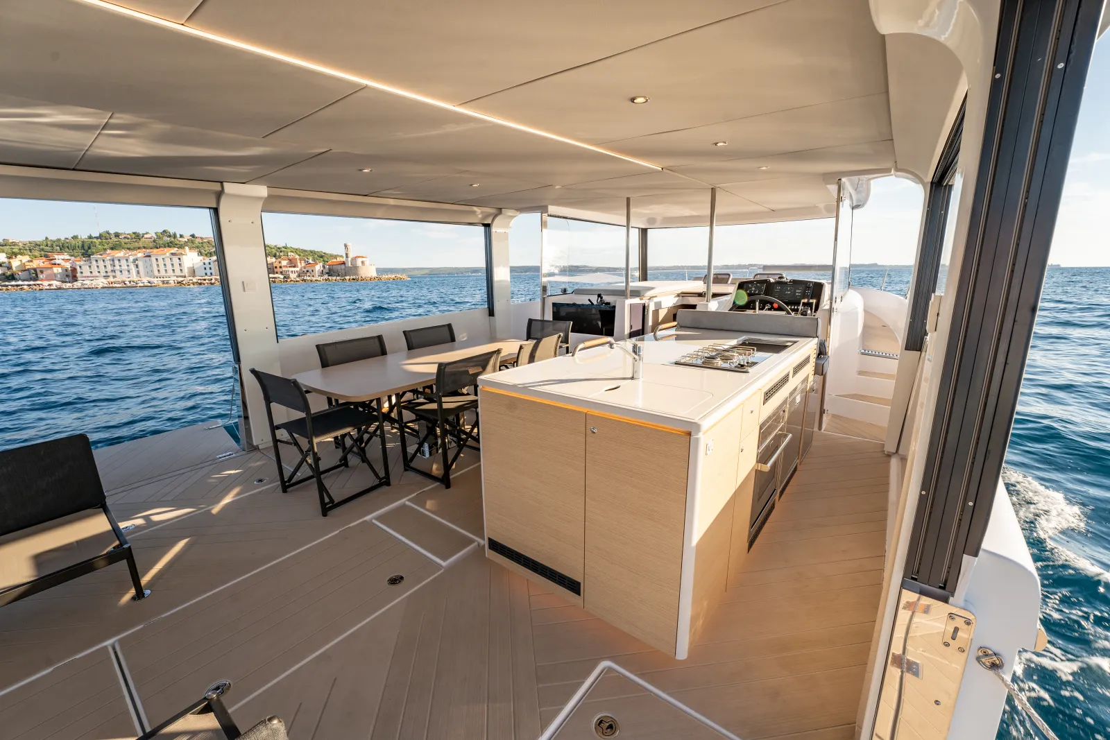 Jeanneau Sea-Loft 480 — Innenraum